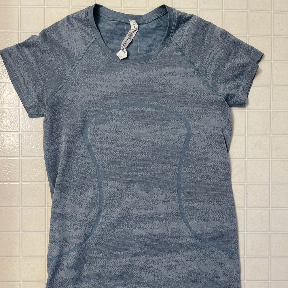 Lululemon Swiftly Top